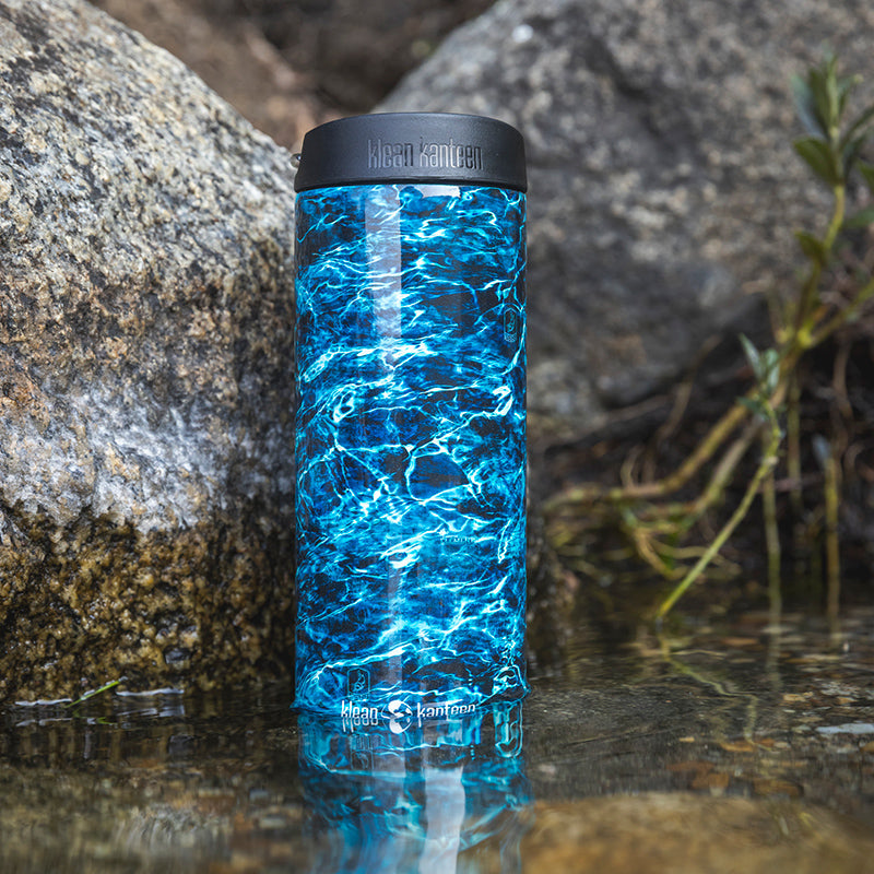 20oz-tkwide-with-cafe-cap-mossy-oak-b6 16oz_tumbler_mossyoak_bass_cafe_water_closeup_square.jpg