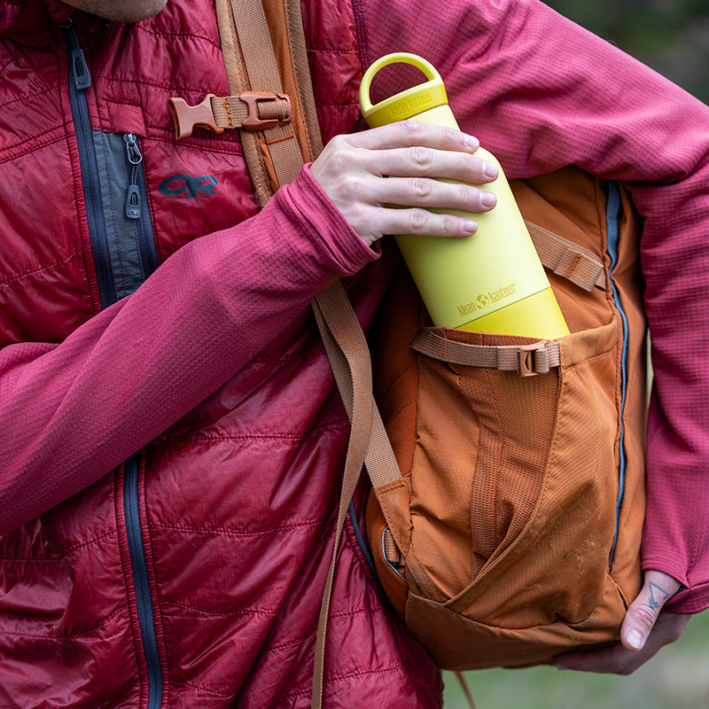 20oz-rise-classic-with-arch-loop-cap-g7 20oz_rise_classic_insulated_bottle_acacia_backpack_square.jpg