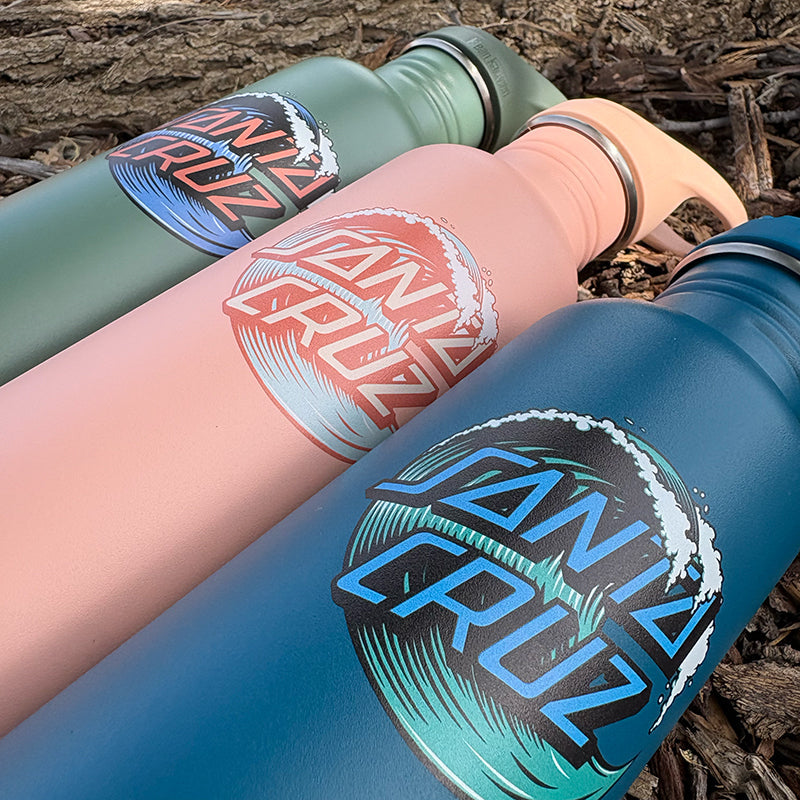 27oz-classic-with-flip-seal-sport-cap-santa-cruz-d6 27oz_classic_water_bottle_santacruz_wave_dot_3_laydown_square.jpg