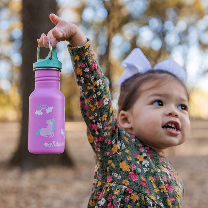 classic-kid-sippy-cap-x9 K12CNSIPPY-UN-kids_bottle_unicorn_lifestyle.jpg