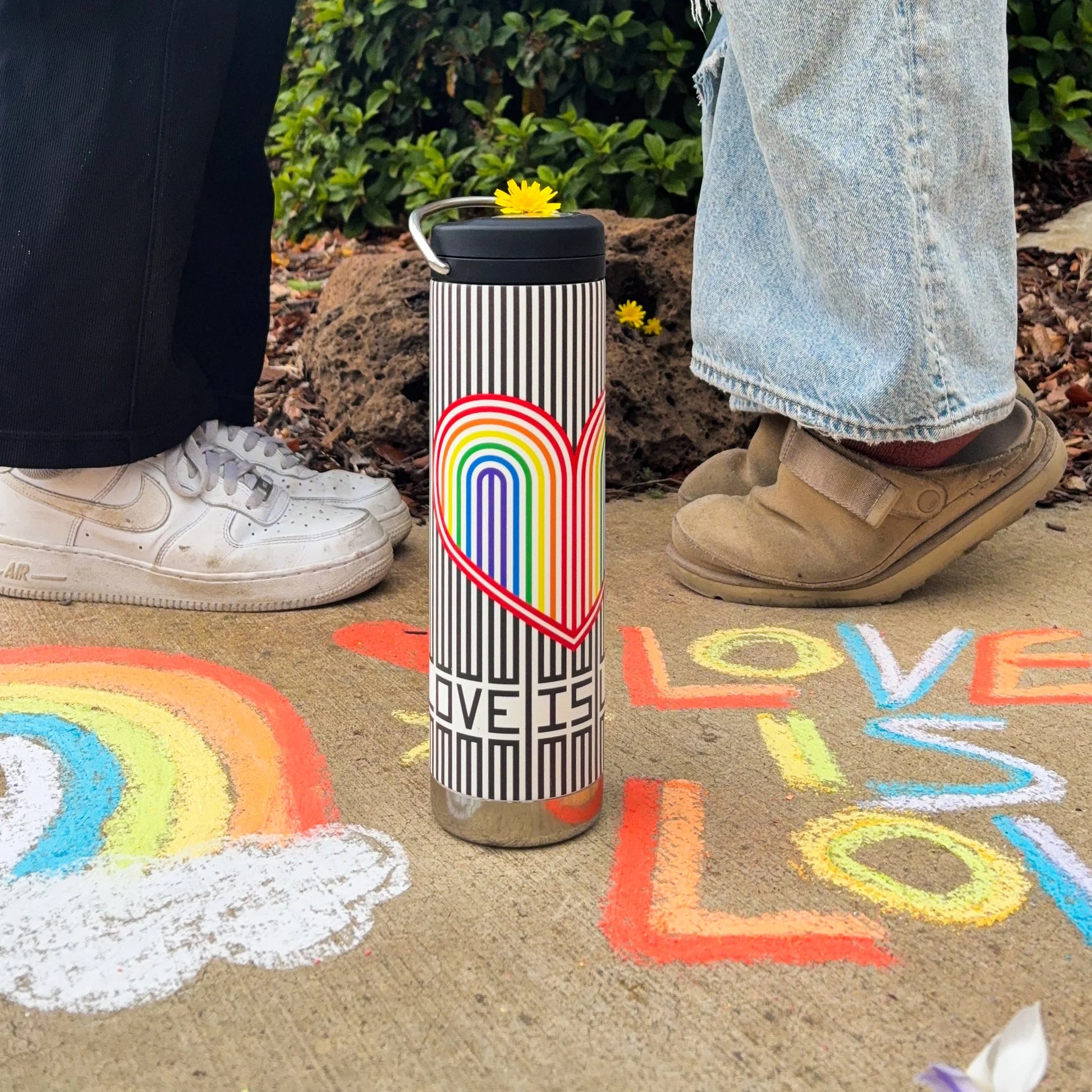 20oz-tkwide-with-twist-cap-pride-stripes-y3 Pride-2.webp