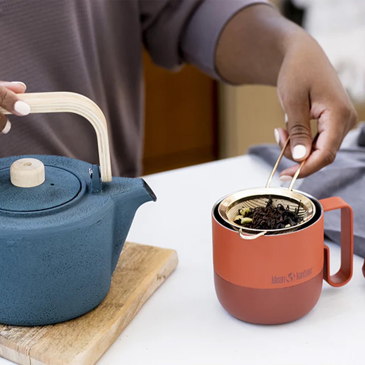 14oz-rise-mug-sale-a8 coffee_tea_seep_rise_mug_square.jpg