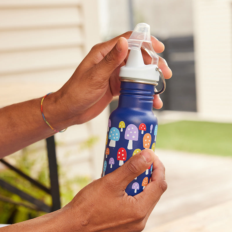 12oz-kid-s-classic-sippy-z7 kid_sippy_12oz_closeup_dustcover_square.jpg