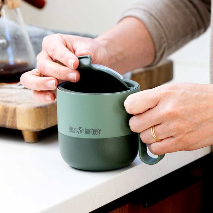 flip-lid-h2 rise_flip_lid_large_coffee_mug.jpg