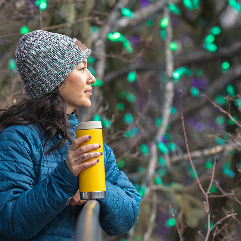 16oz-tkwide-with-loop-cap-x7 tkwide_16oz_cafe_sunset_woman_winter_lights_square.jpg