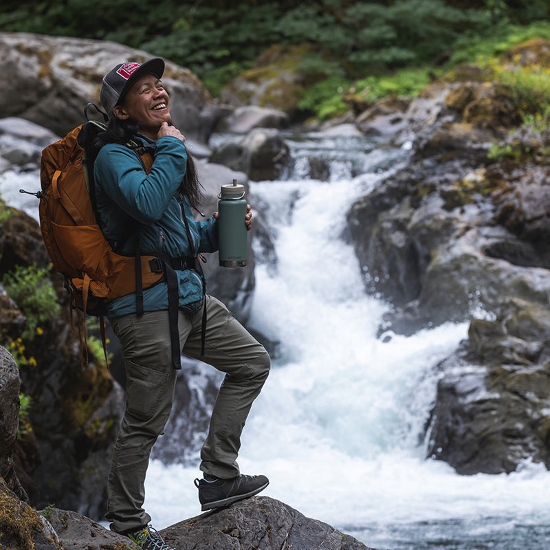 32oz-tkwide-with-twist-cap-i5 tkwide_32oz_insulated_bottle_twist_backpack_river_guy_square.jpg